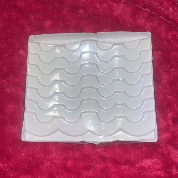 Lash pack - Picture 3 of 3